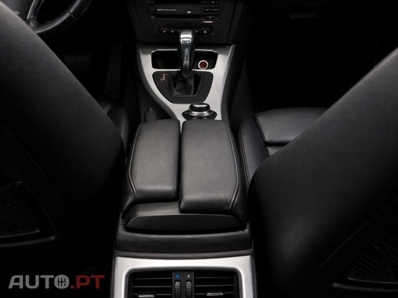 BMW 335 i Coupe Aut.
