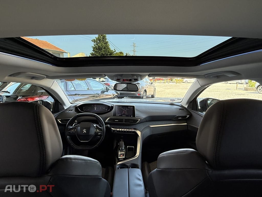 Peugeot 3008 1.2 PureTech Allure EAT8