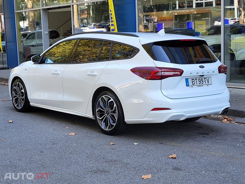 Ford Focus SW 1.0 EcoBoost MHEV ST-Line X Aut.