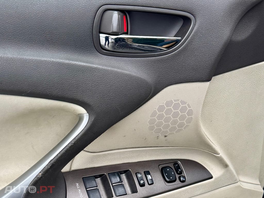 Lexus IS 220 d Executive 6G