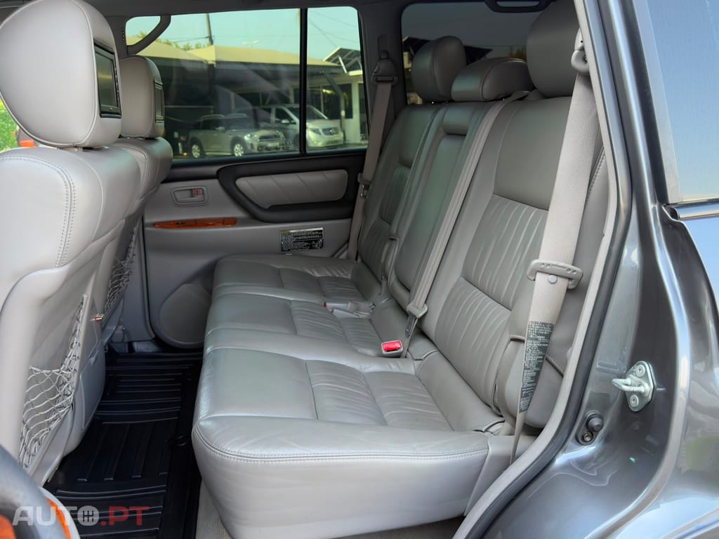 Toyota Land Cruiser 100 4.2 D CA