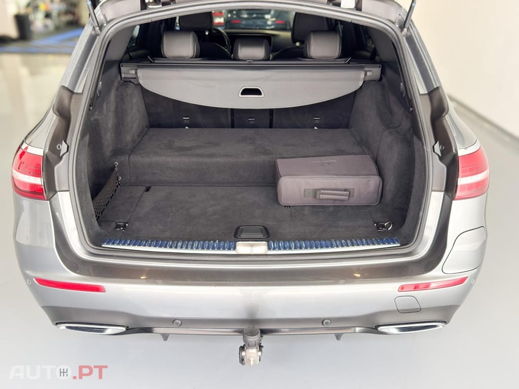 Mercedes-Benz E 300 De AMG Line 4Matic