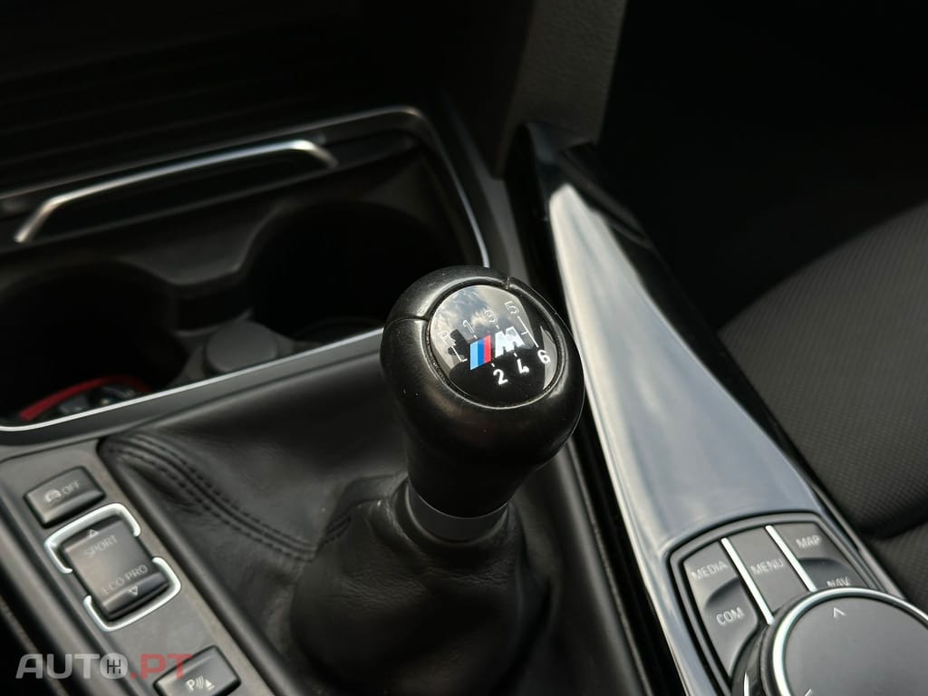 BMW 318 d Pack M