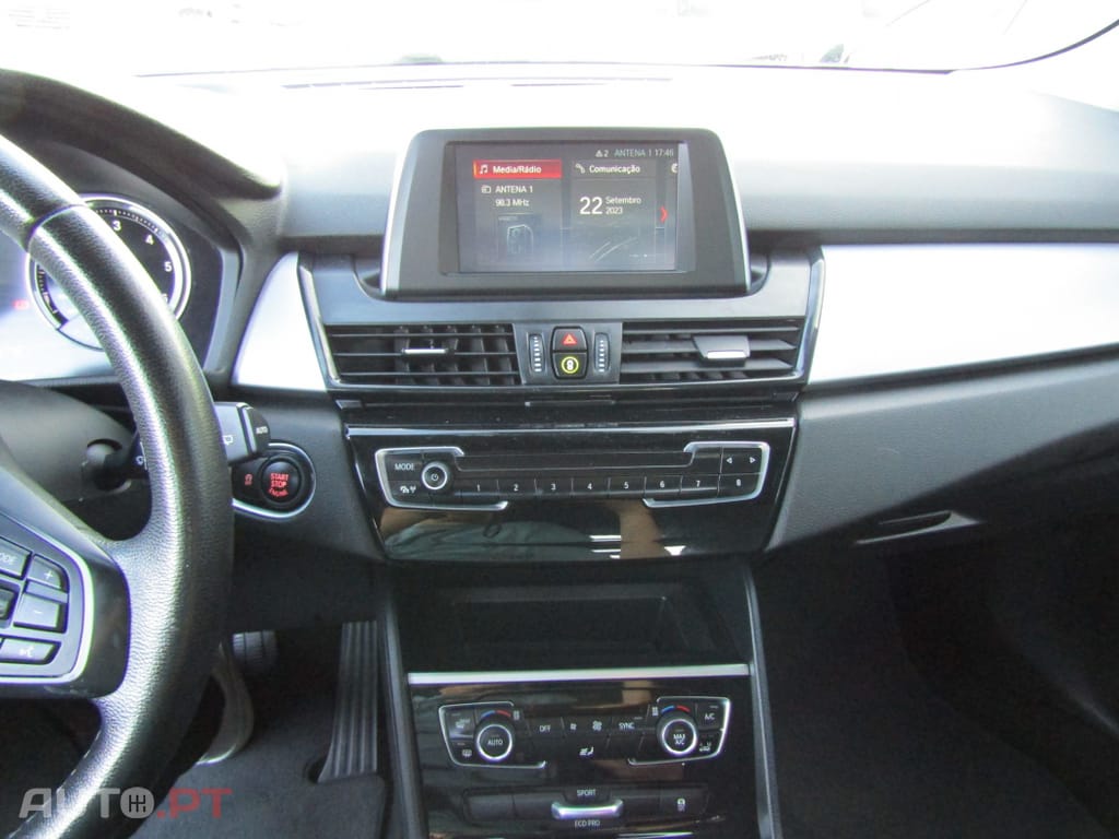 BMW 216 d Advantage