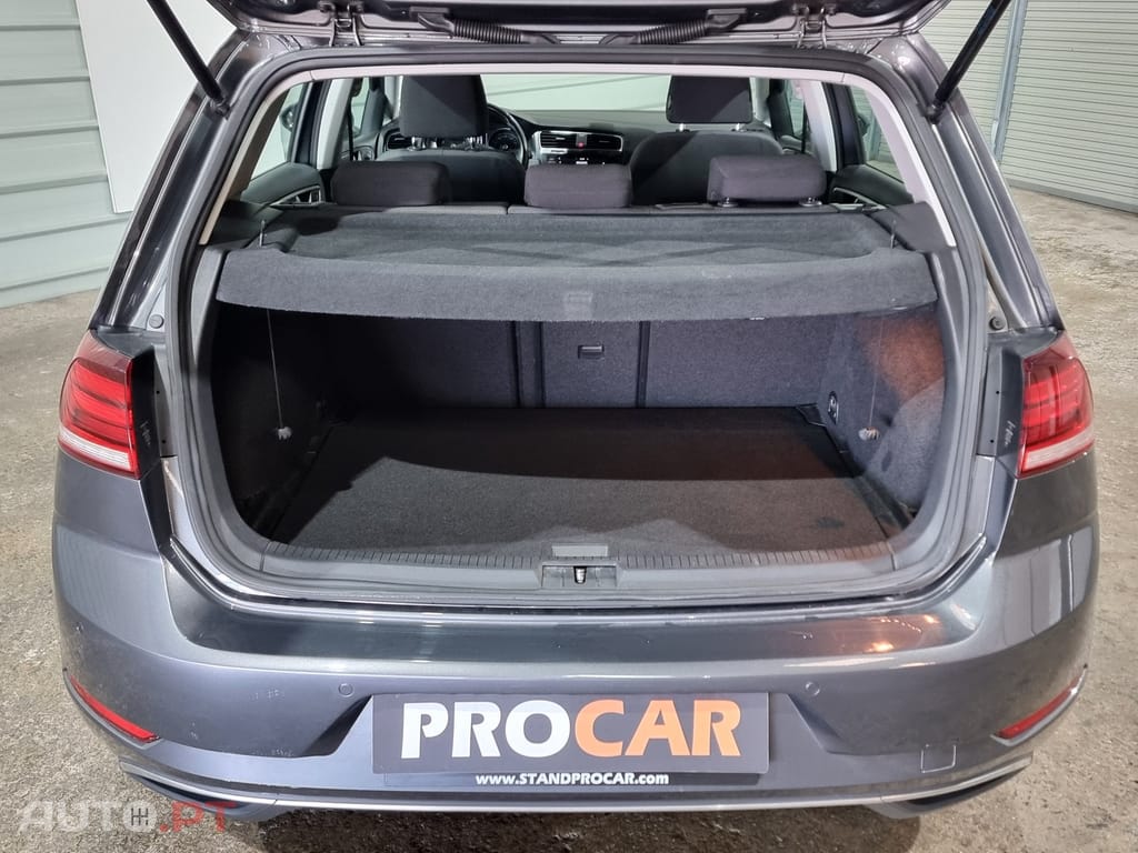 Volkswagen Golf 1.0 TSI Confortline