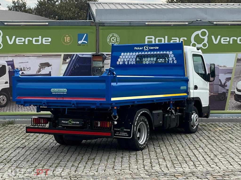 Mitsubishi Canter BASCULA