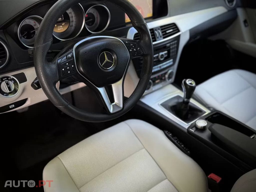 Mercedes-Benz C 200 Station CDI DPF (BlueEFFICIENCY) Avantgarde