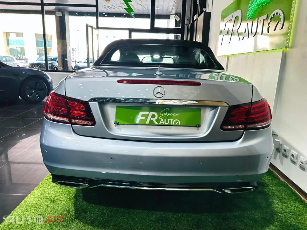 Mercedes-Benz E 250 d Auto