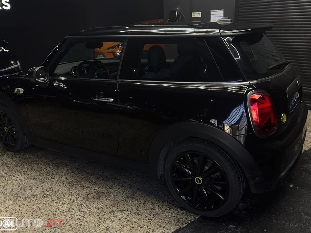 MINI Cooper Cooper SE