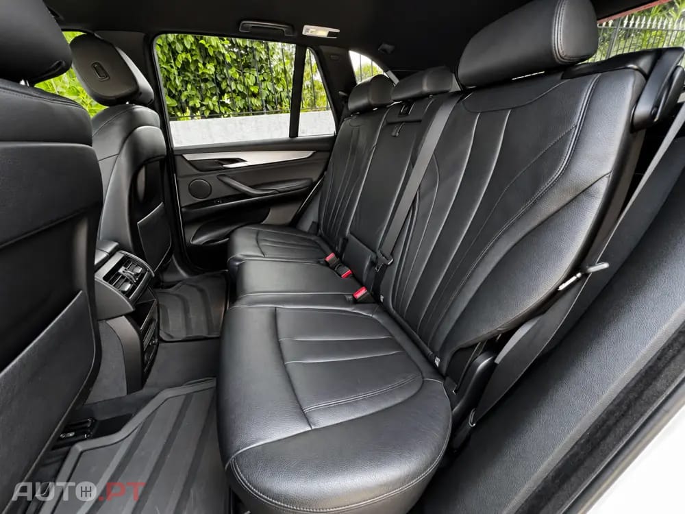 BMW X5 25 d sDrive Comfort 7L