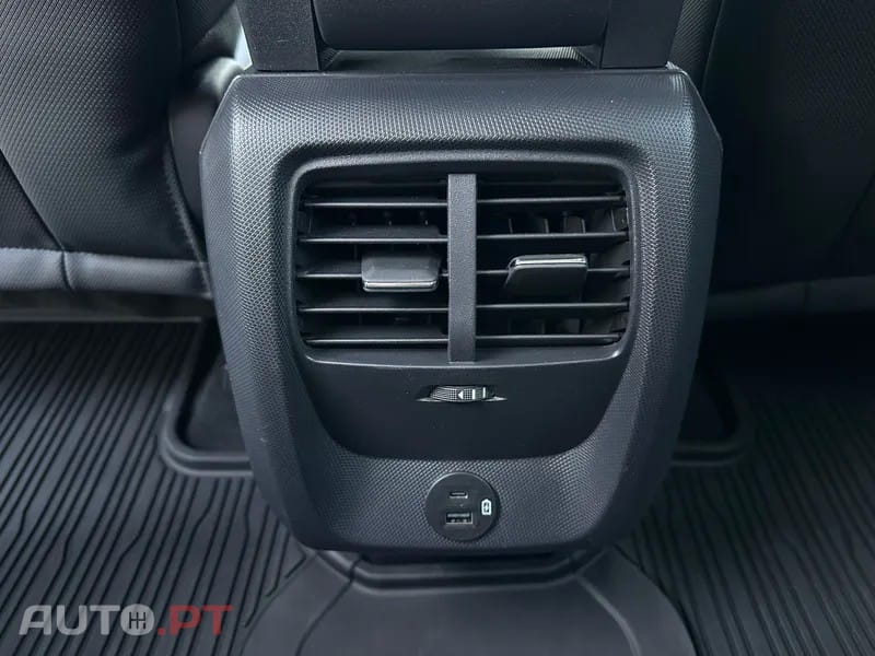 Ford Mustang Mach-E Standard