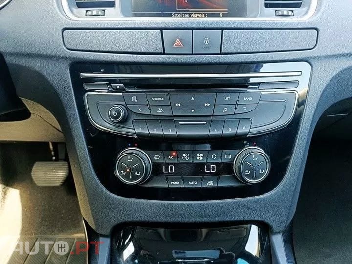 Peugeot 508 RXH 2.0 HDi Hybrid4 2-Tronic 104g