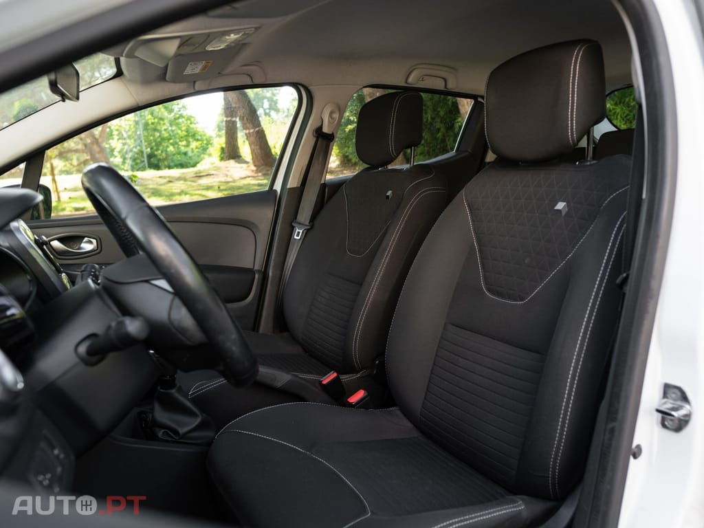 Renault Clio Limited