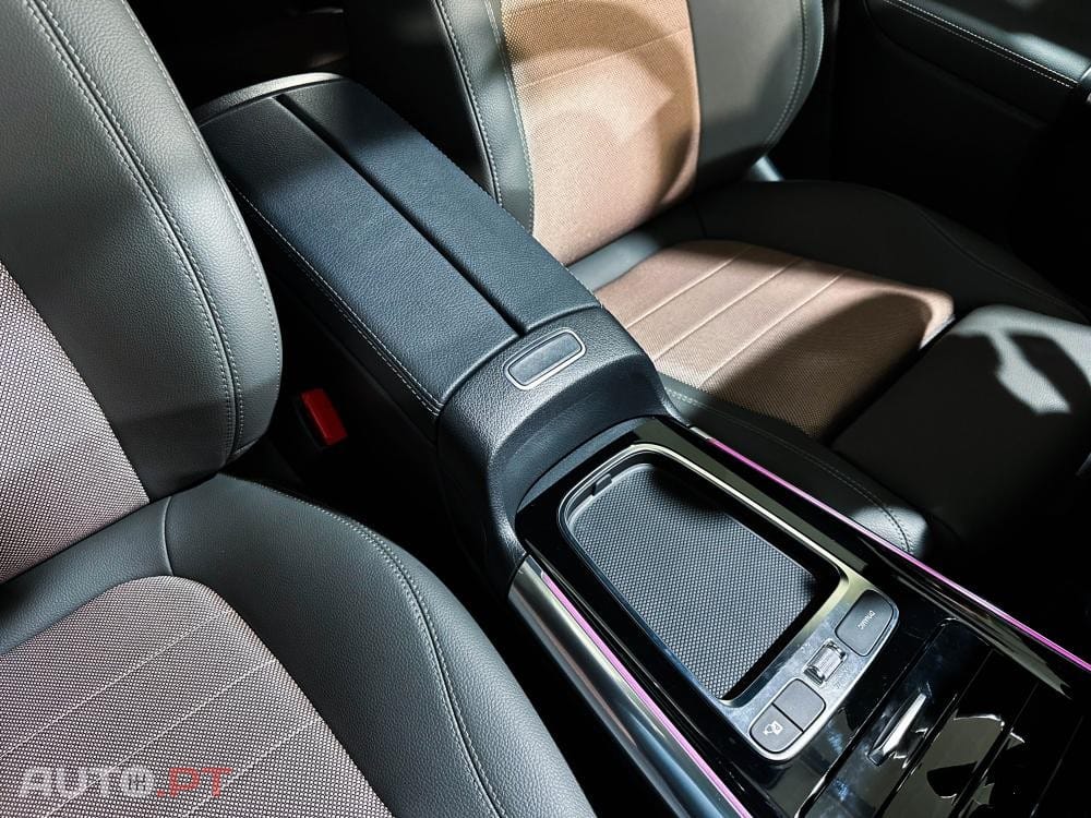 Mercedes-Benz EQA 350 4Matic