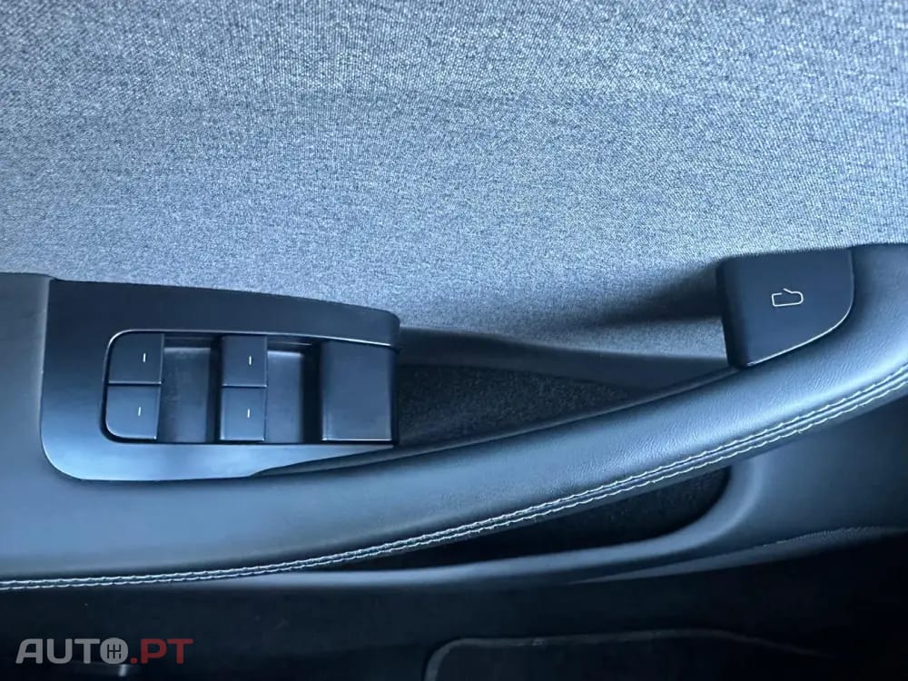 Tesla Model 3 Long Range RWD Business