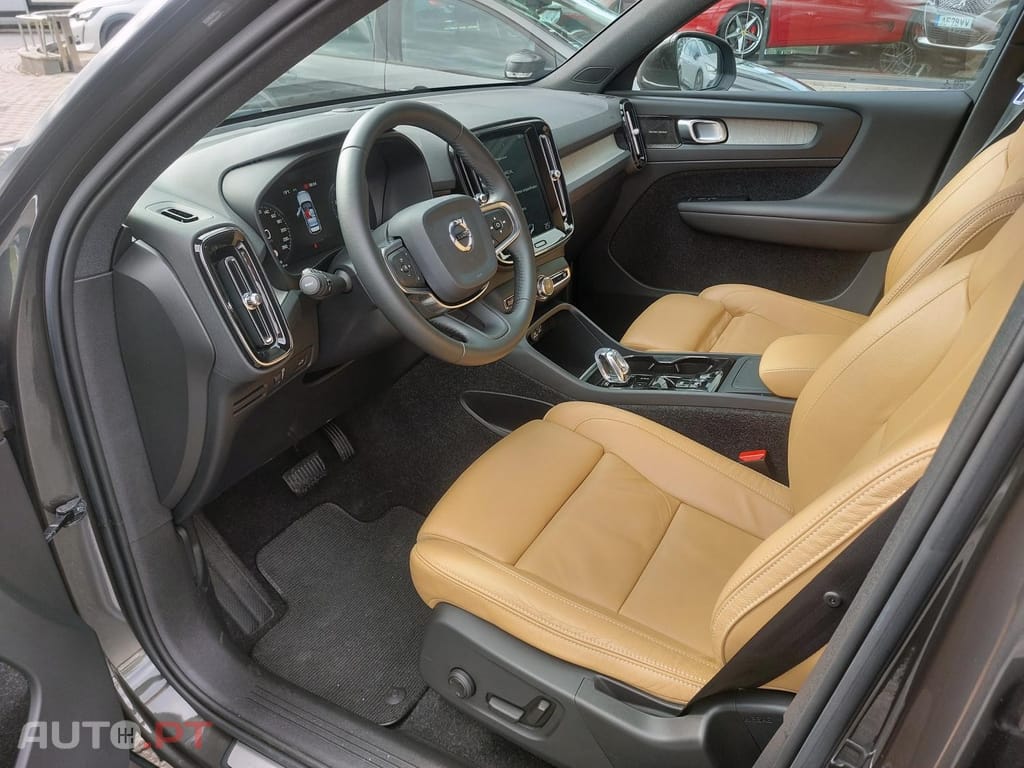 Volvo XC40 2.0 T5 Inscription