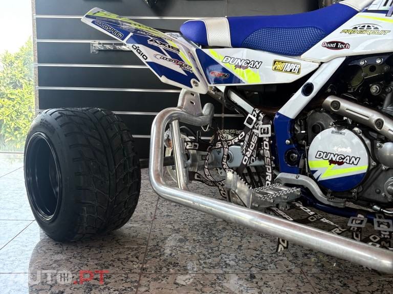 Suzuki LT-R 450