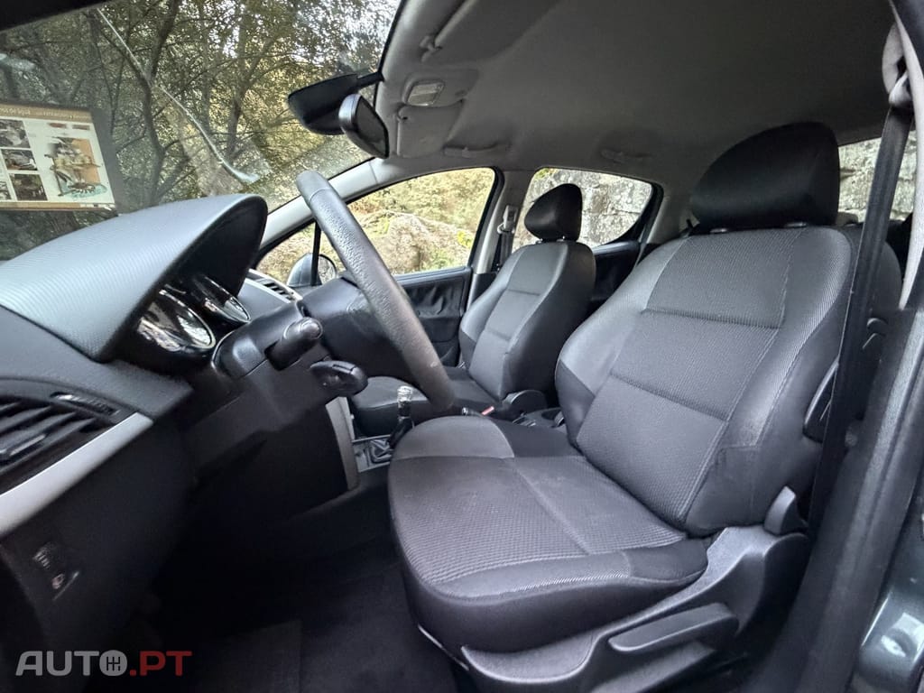Peugeot 207 1.4 HDi Allure