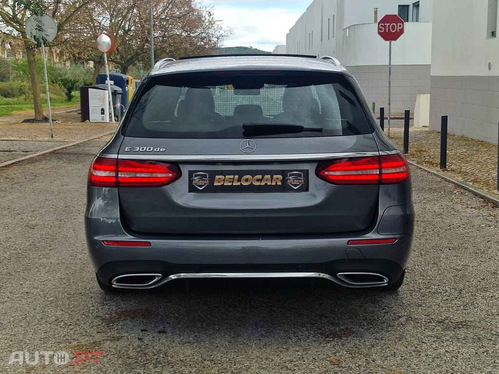 Mercedes-Benz E 300 DE 9G-TRONIC AMG LINE