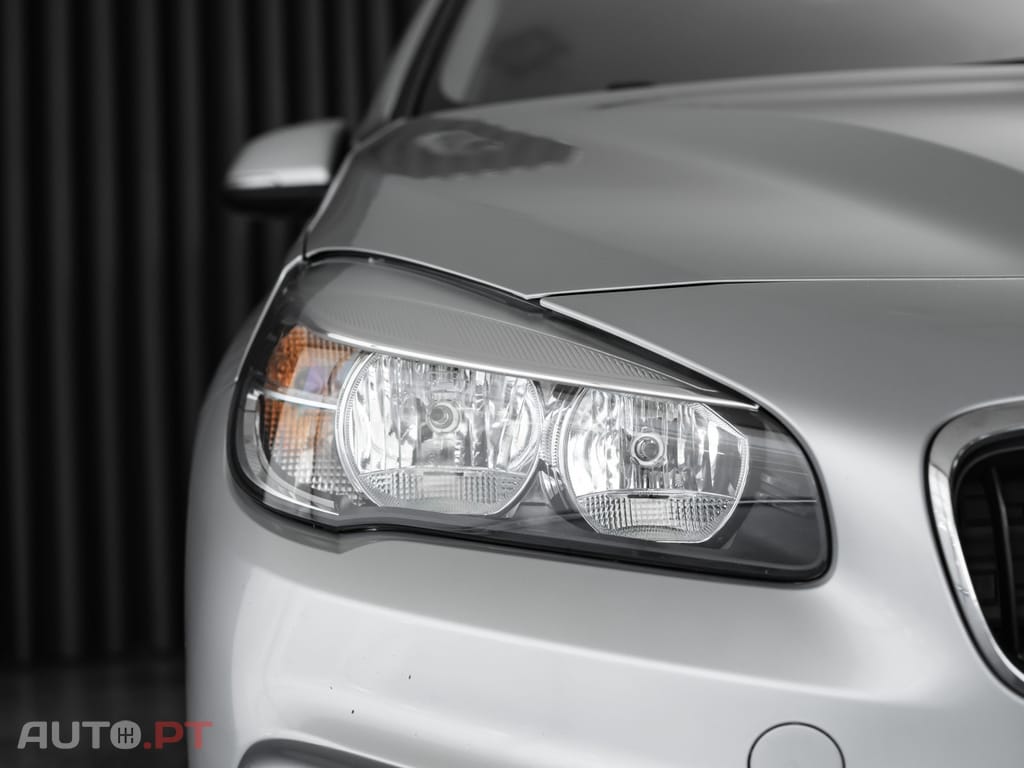 BMW 216 d Advantage
