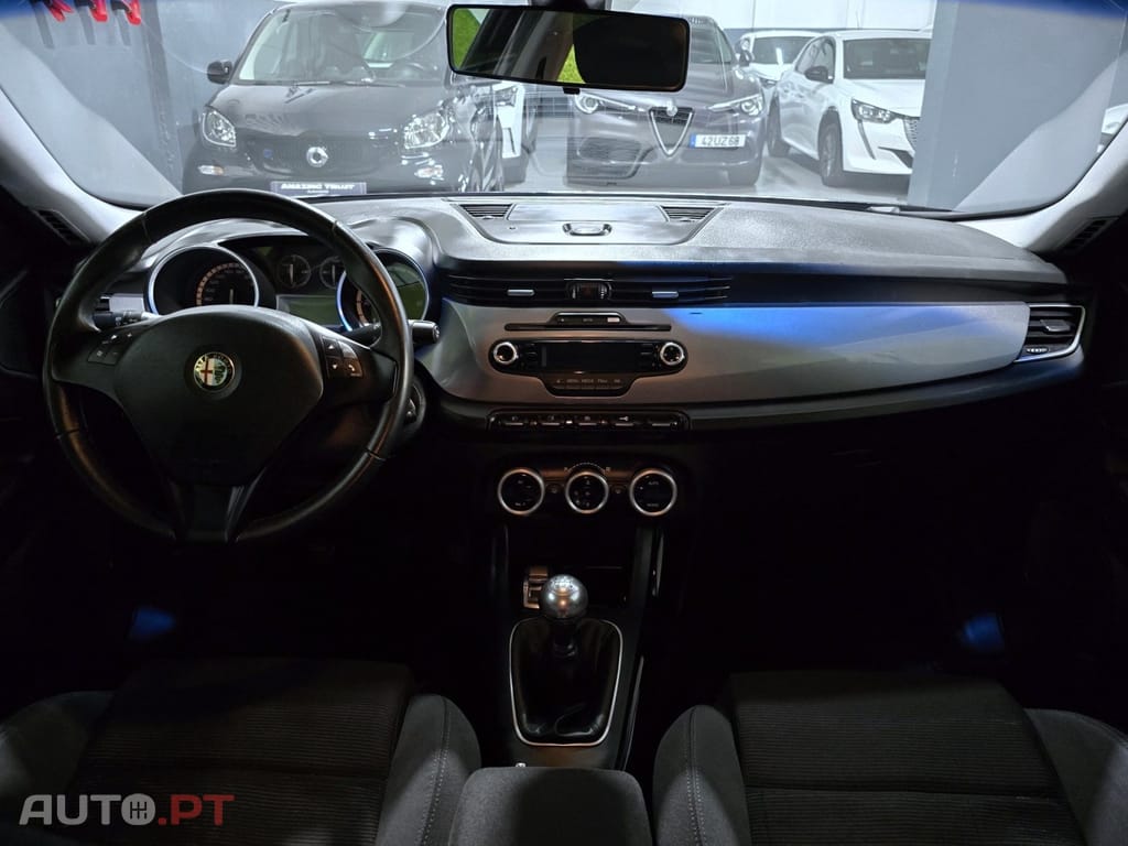 Alfa Romeo Giulietta 1.6 JTDm Distinctive