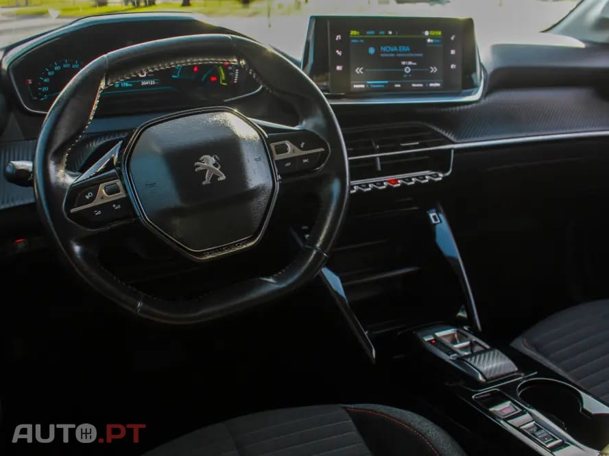 Peugeot E-208 50 kWh Active Pack