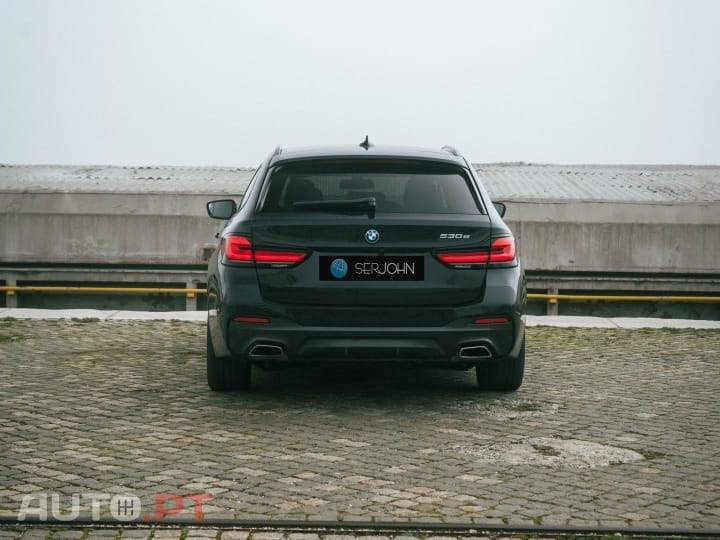BMW 530 e Pack Desportivo M