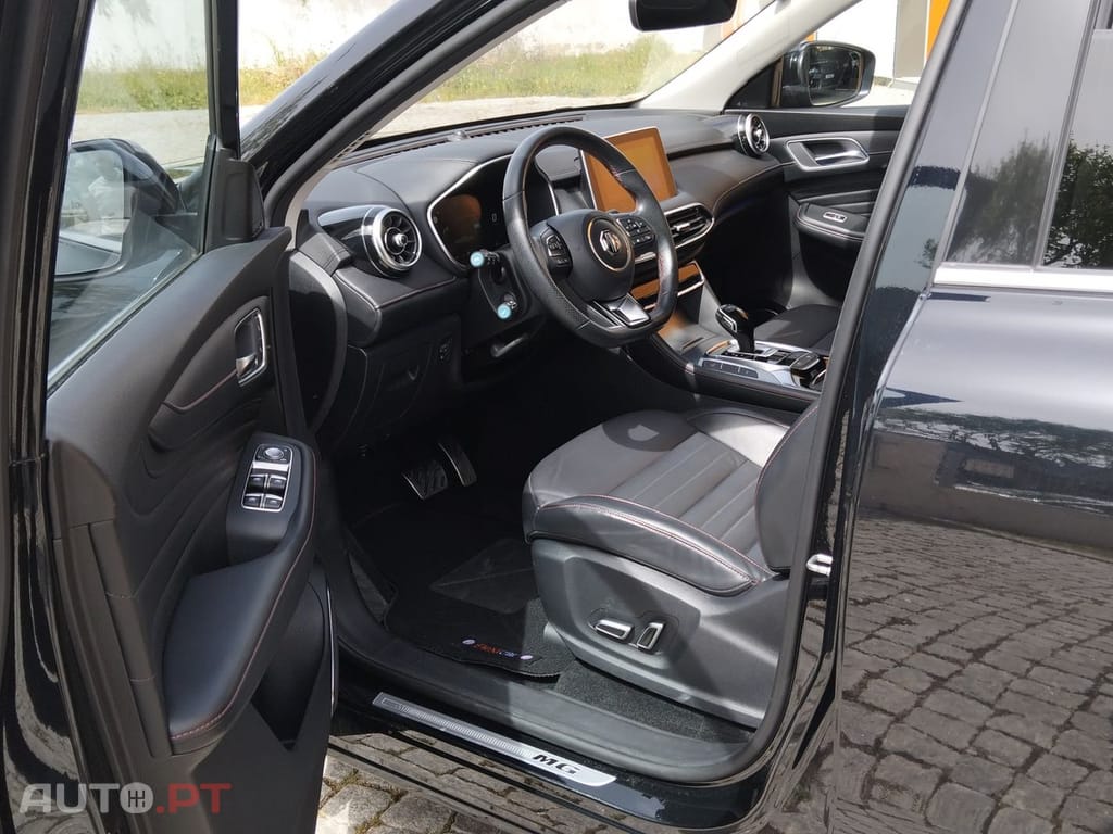 MG EHS 1.5 T-GDI Plug-in Hybrid Luxury