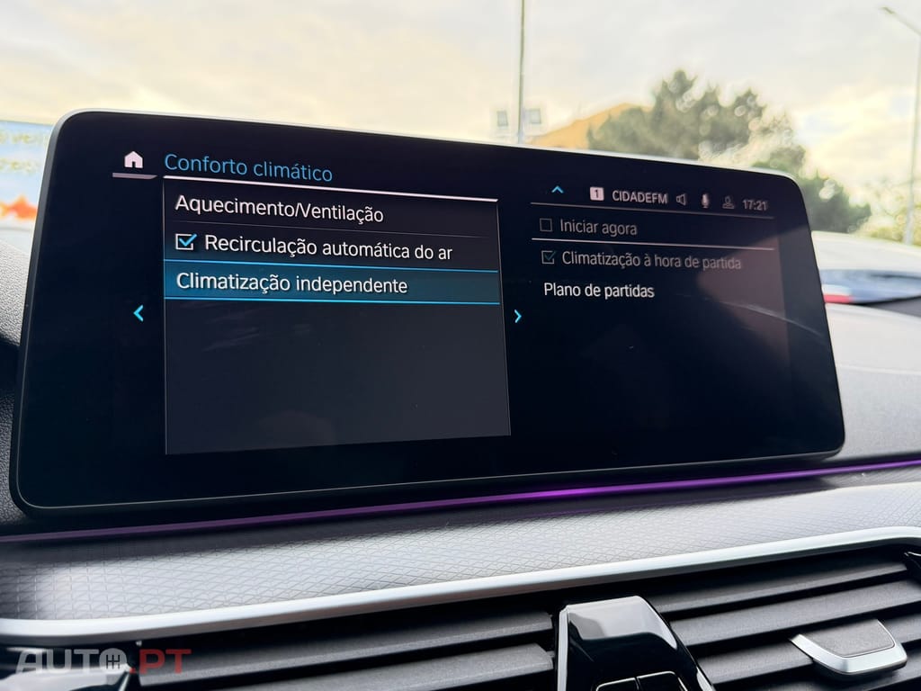 BMW 530 e Pack Desportivo M