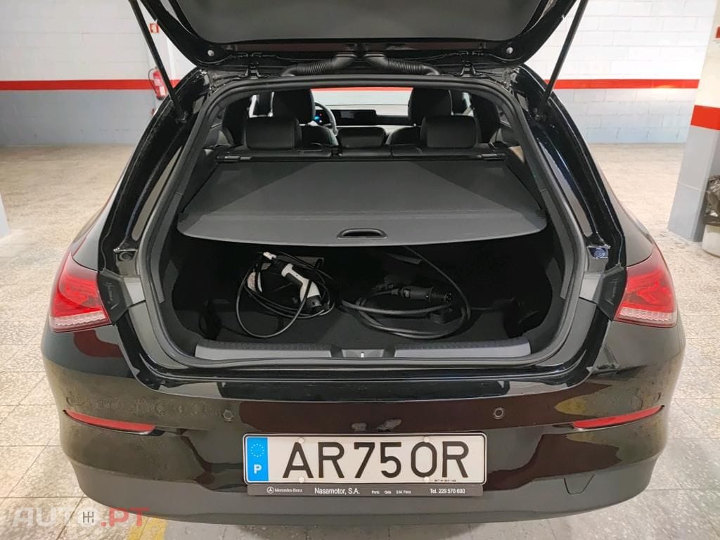 Mercedes-Benz CLA 250 e Shooting Brake Style Plus
