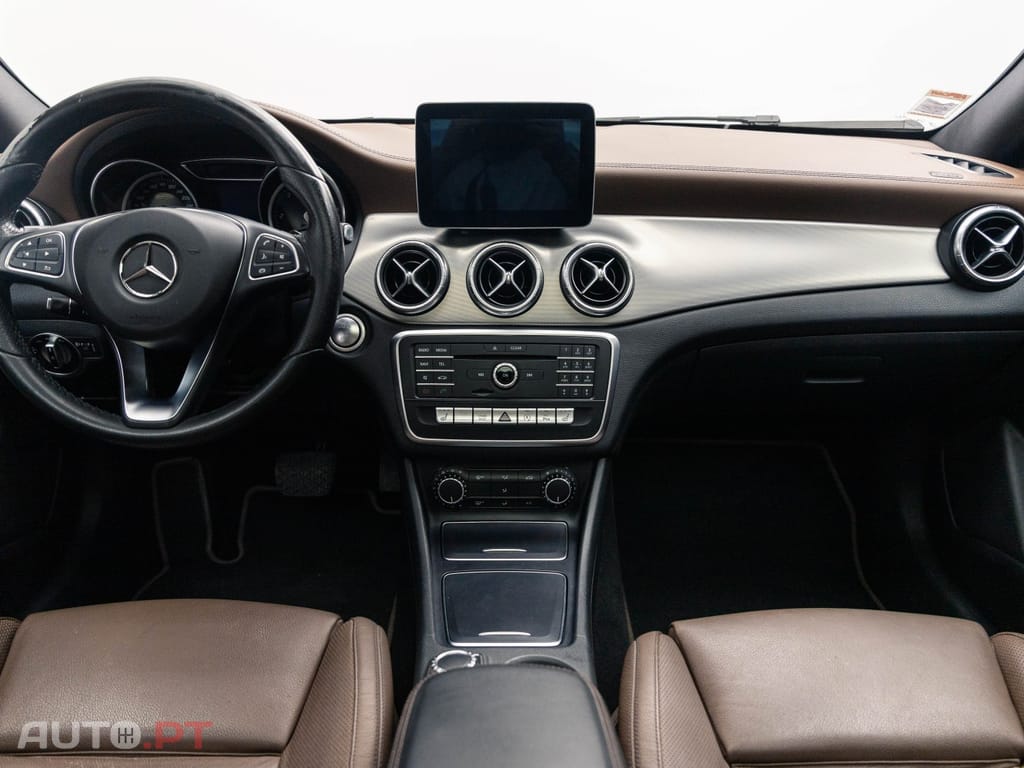 Mercedes-Benz CLA 220 d Shooting Brake Urban Aut.