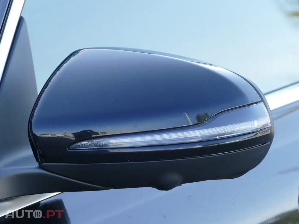 Mercedes-Benz EQB 300 4Matic