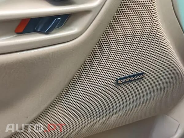 Jeep Grand Cherokee 4.0 Official