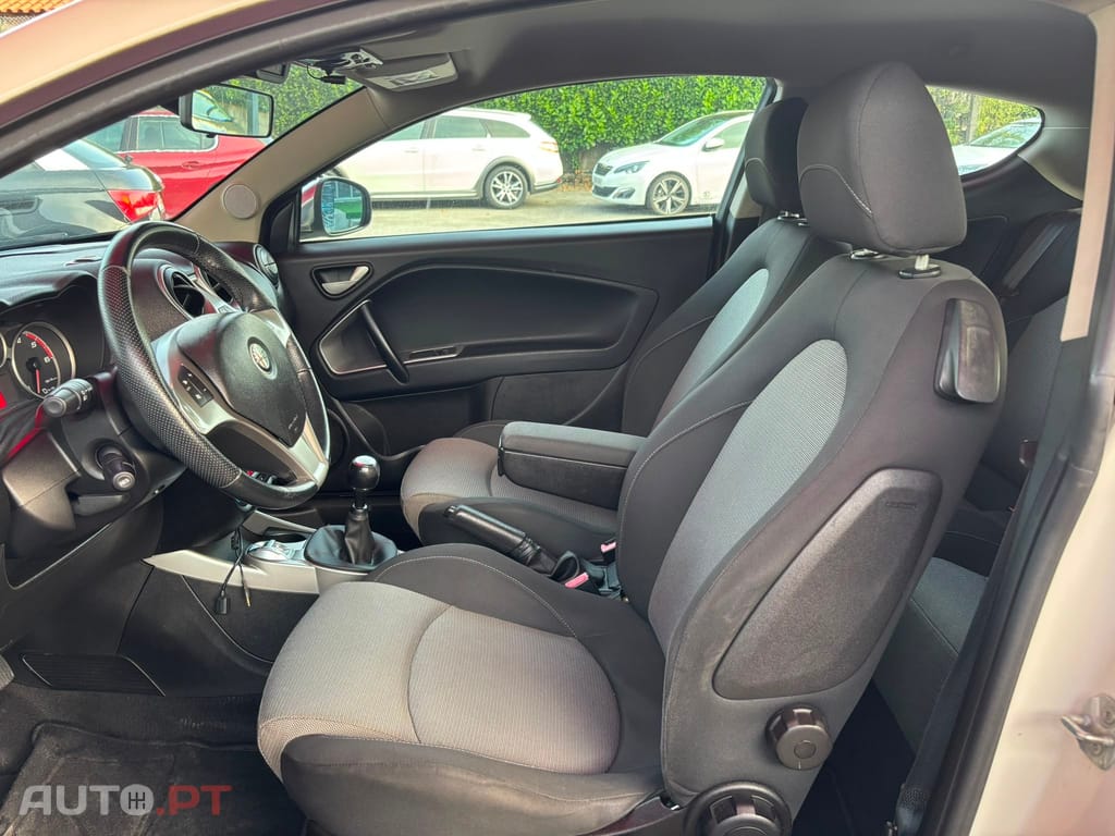 Alfa Romeo Mito 1.3 JTDM Distinctive