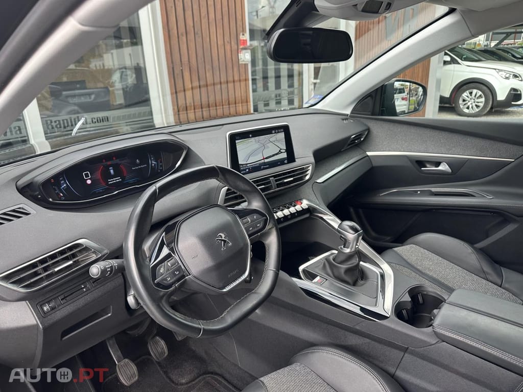 Peugeot 3008 1.5 BlueHDi Allure