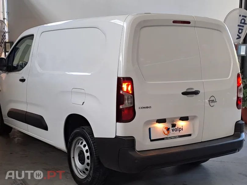 Opel Combo Longo 1.5D 100CV Enjoy