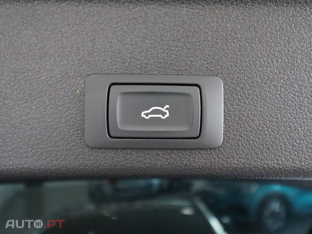 Audi A4 Avant 2.0 TDI S-line S tronic