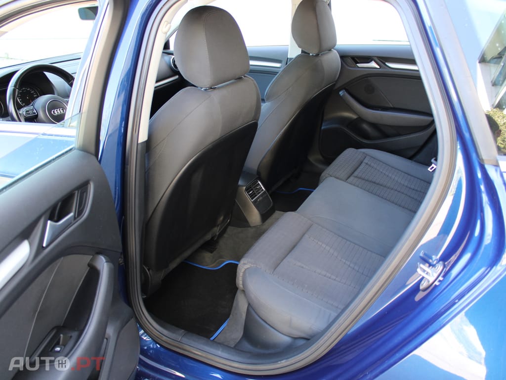Audi A3 Sportback S-line S-tronic