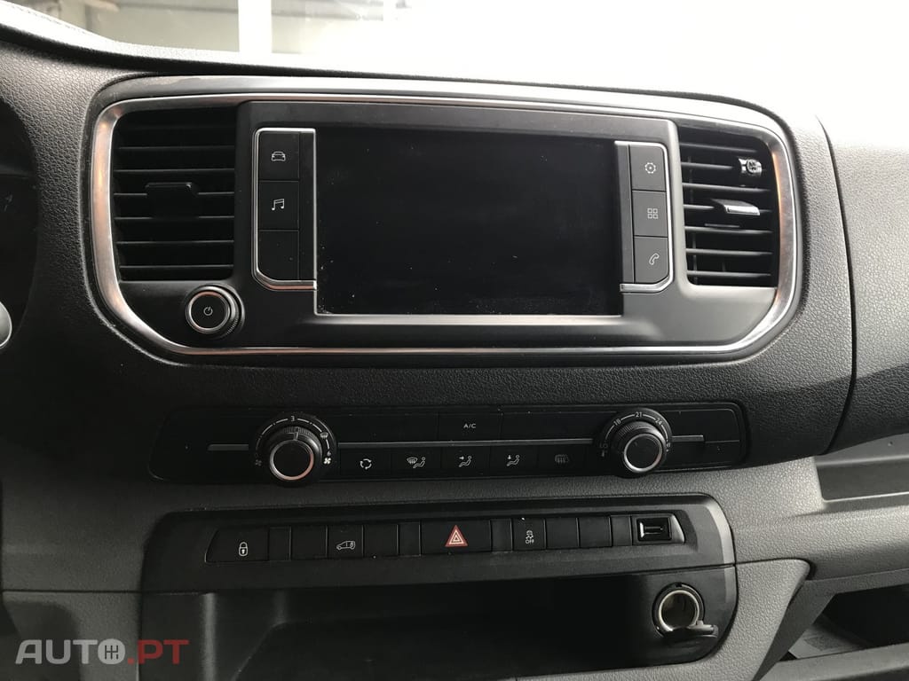 Peugeot Expert 1.6 BlueHDi L2H1 Premium Standard
