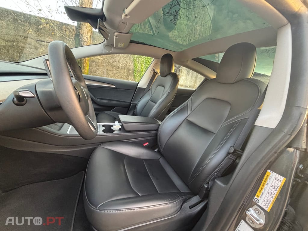 Tesla Model 3 Long Range Tração Traseira