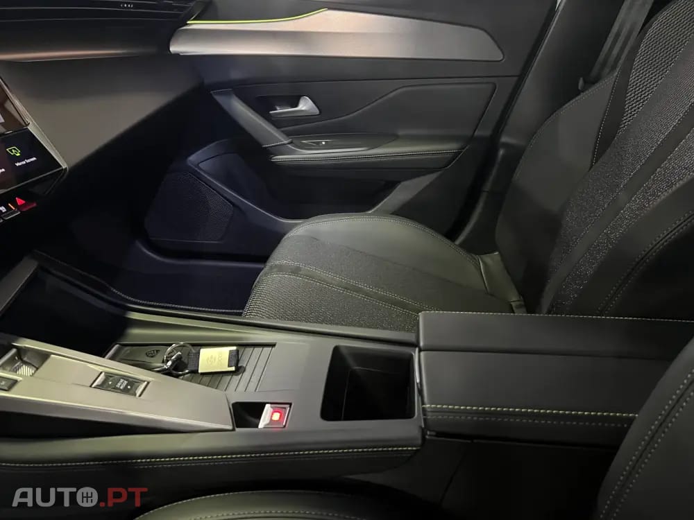 Peugeot 308 SW 1.2 Hybrid GT e-DCS6