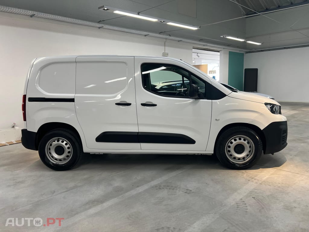 Peugeot Partner 1.5 BlueHDi Standard