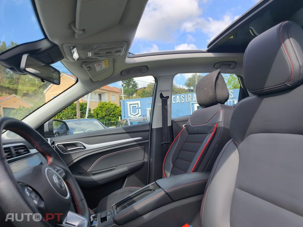 MG ZS EV 72.6 kWh Luxury