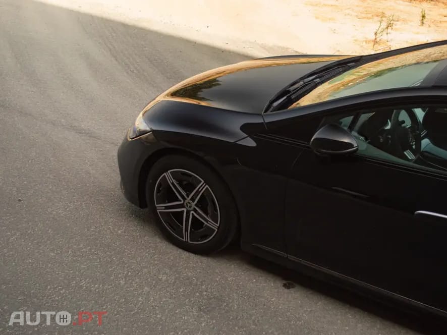 Mercedes-Benz EQE 350