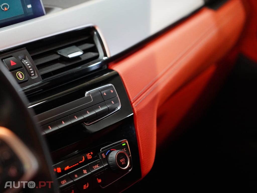 BMW X2 18 i sDrive Advantage