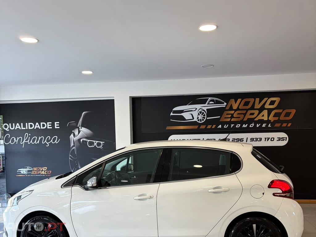 Peugeot 208 1.6 BlueHDi Allure