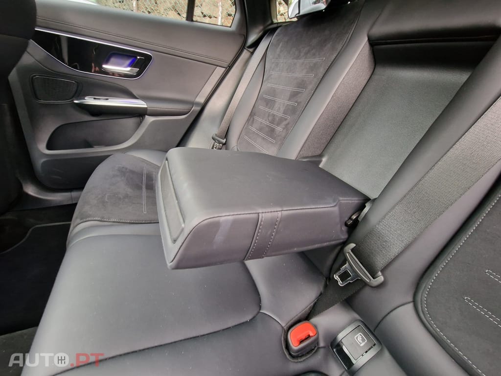 Mercedes-Benz GLC 220 Coupe d 4Matic 9G-TRONIC AMG Line Advanced