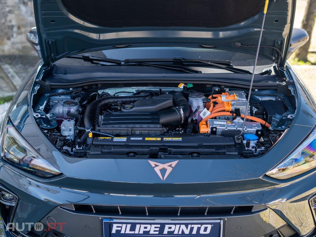 Cupra Leon ST 1.5 e-Hybrid VZ DSG