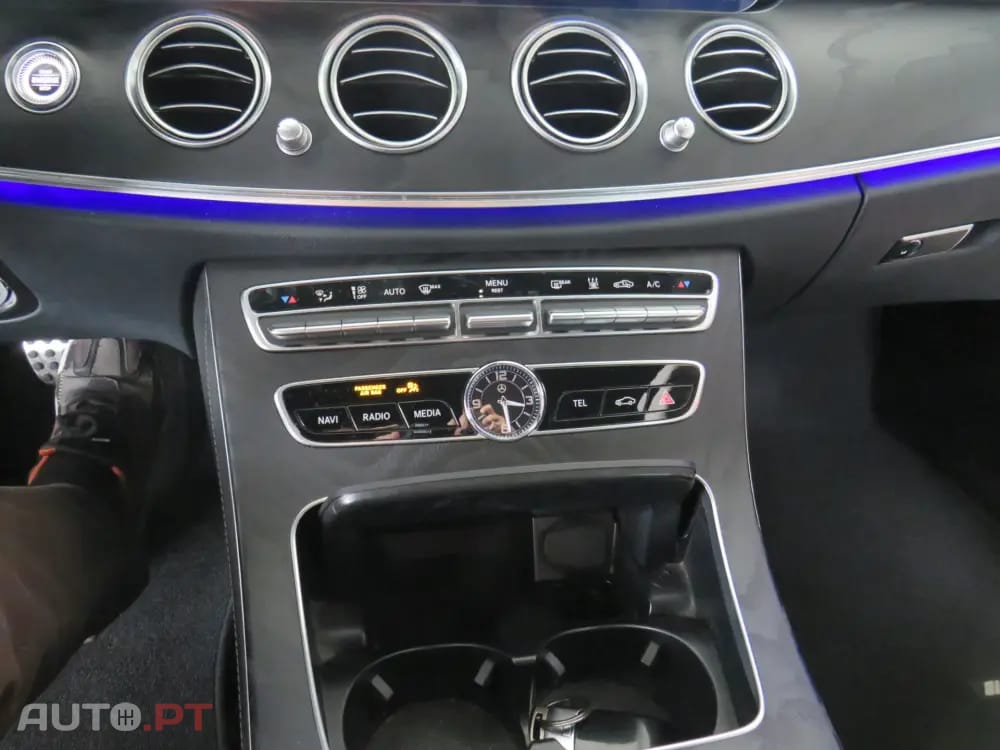 Mercedes-Benz E 300 de AMG Line