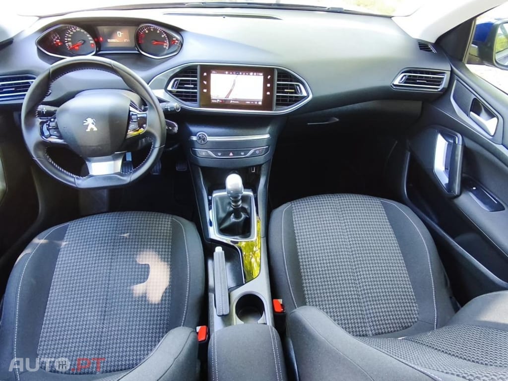 Peugeot 308 1.2 PureTech Allure